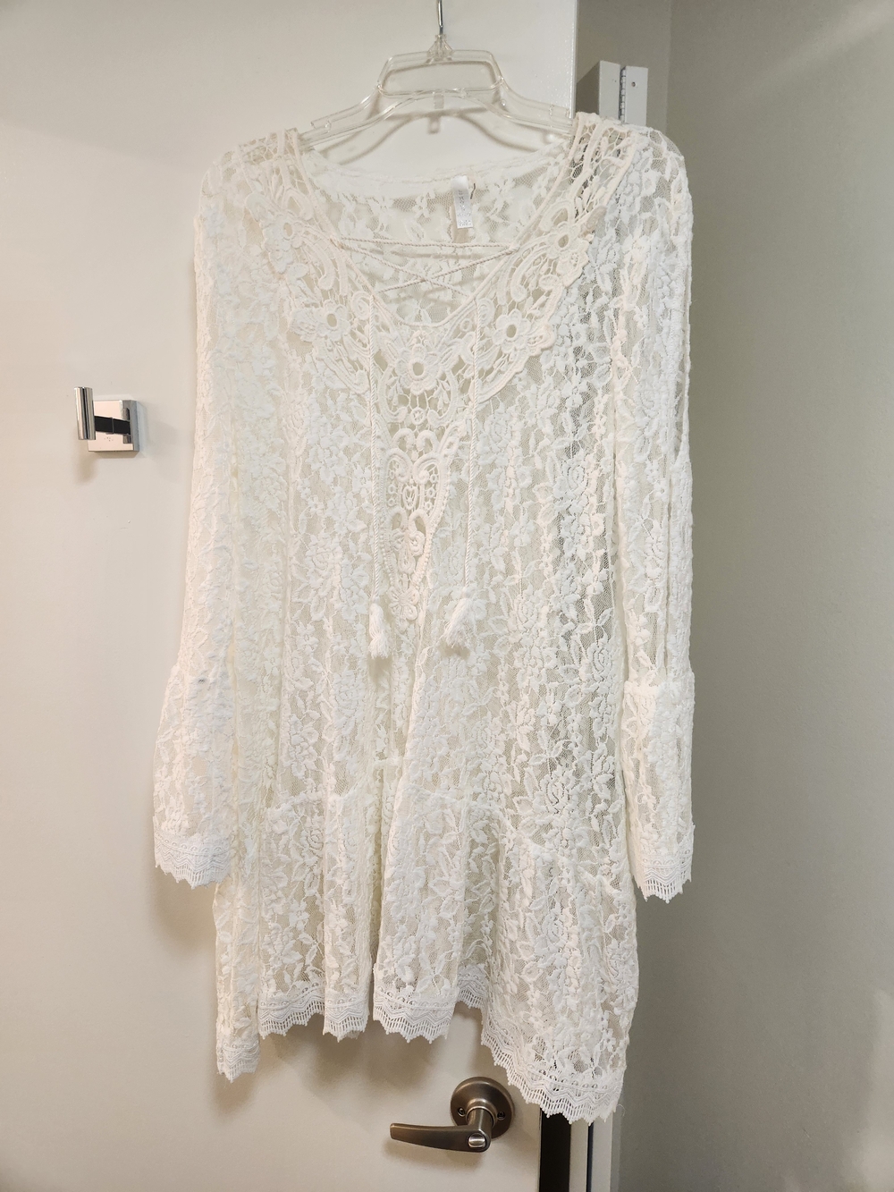 Boho Lace Mini Dress in Ivory - Brand Unspecified